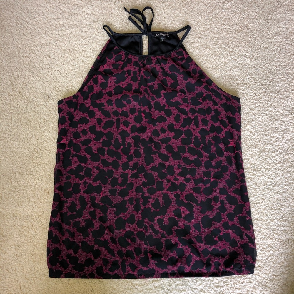 Express halter tank top✨